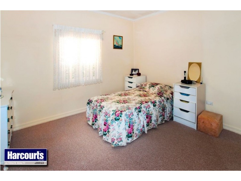 594 Oxley Avenue, Scarborough QLD 4020