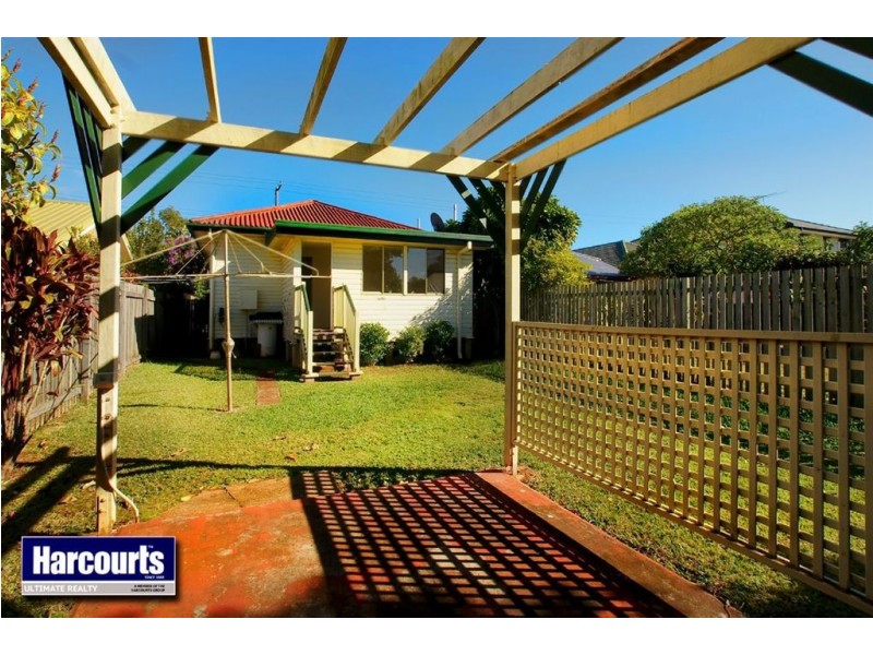 594 Oxley Avenue, Scarborough QLD 4020