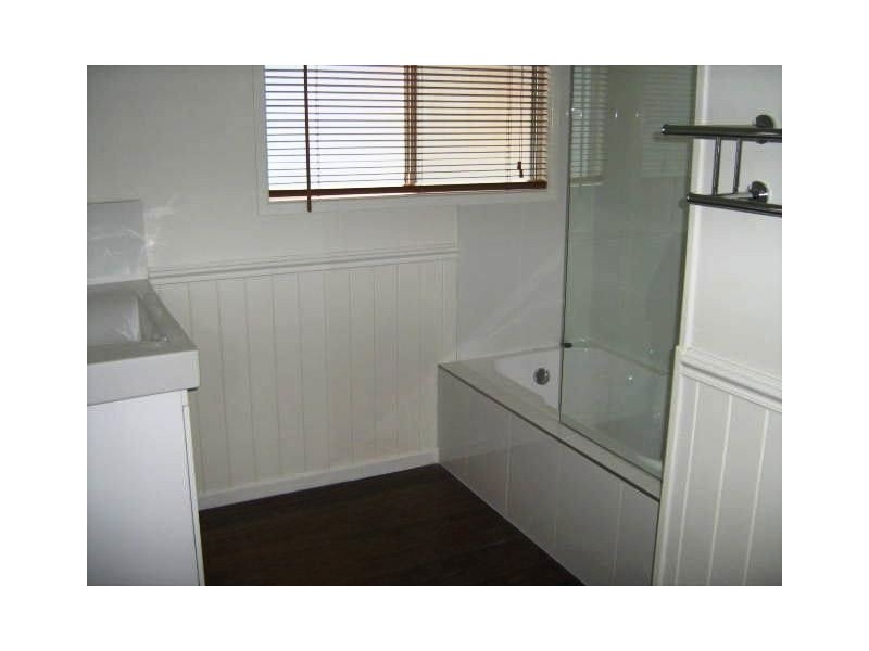 57 Longland Street, Redcliffe QLD 4020