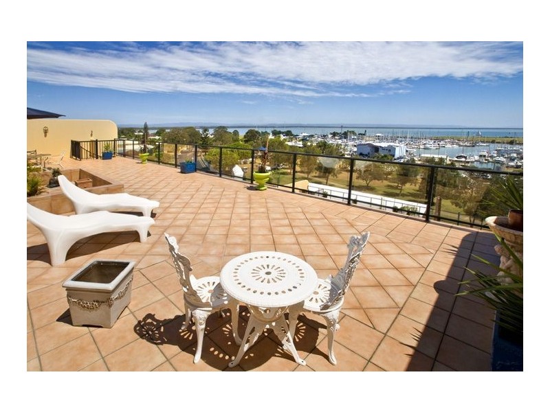 11/43-45 North Quay, Scarborough QLD 4020