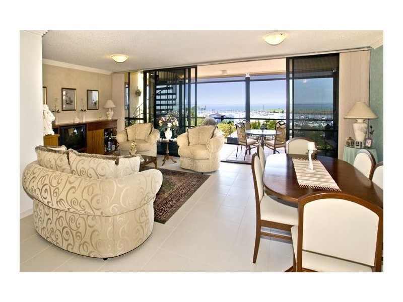 11/43-45 North Quay, Scarborough QLD 4020