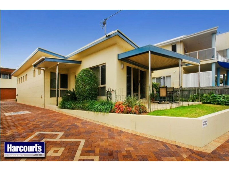 2/9 Reef Point Esplanade, Scarborough QLD 4020