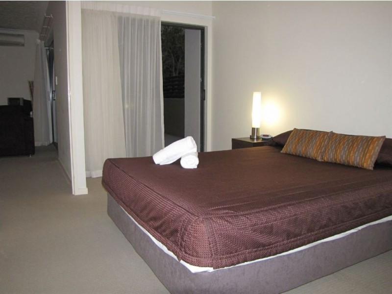 2/41 Anzac Avenue, Redcliffe QLD 4020