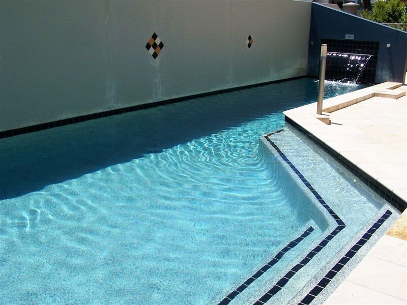 2/41 Anzac Avenue, Redcliffe QLD 4020