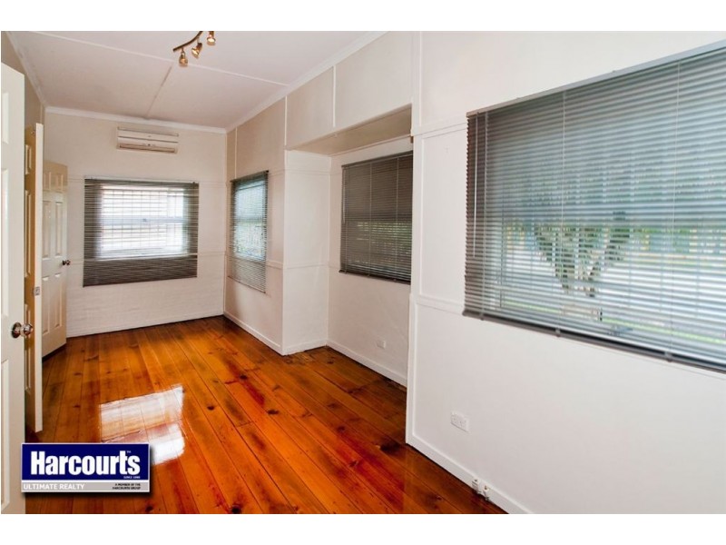 25 View Street, Woody Point QLD 4019