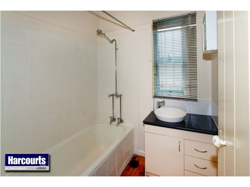 25 View Street, Woody Point QLD 4019