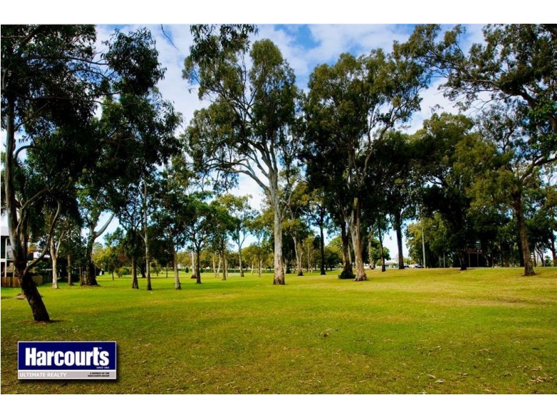 25 View Street, Woody Point QLD 4019