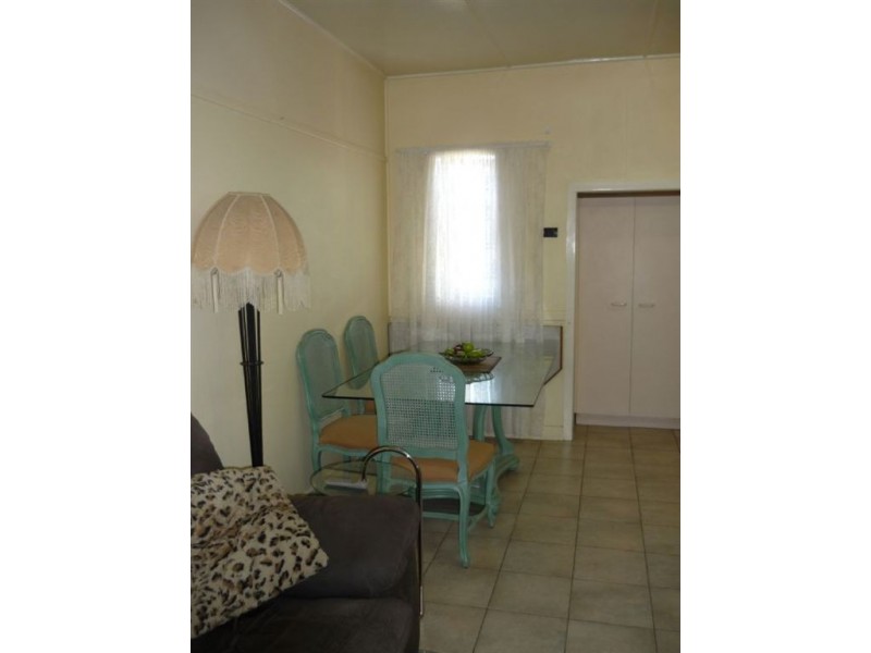 6 Plume Street, Redcliffe QLD 4020