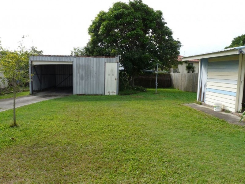 6 Plume Street, Redcliffe QLD 4020