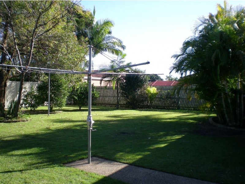 8 Trafalgar Drive, Kippa-ring QLD 4021