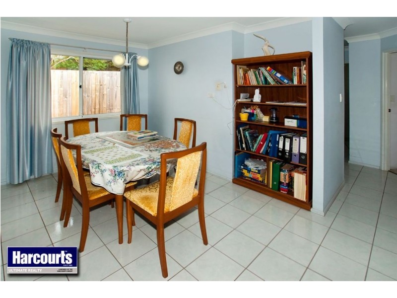 27 Magnolia Street, Margate QLD 4019