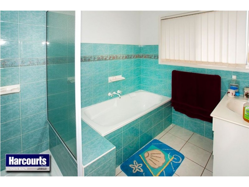 27 Magnolia Street, Margate QLD 4019