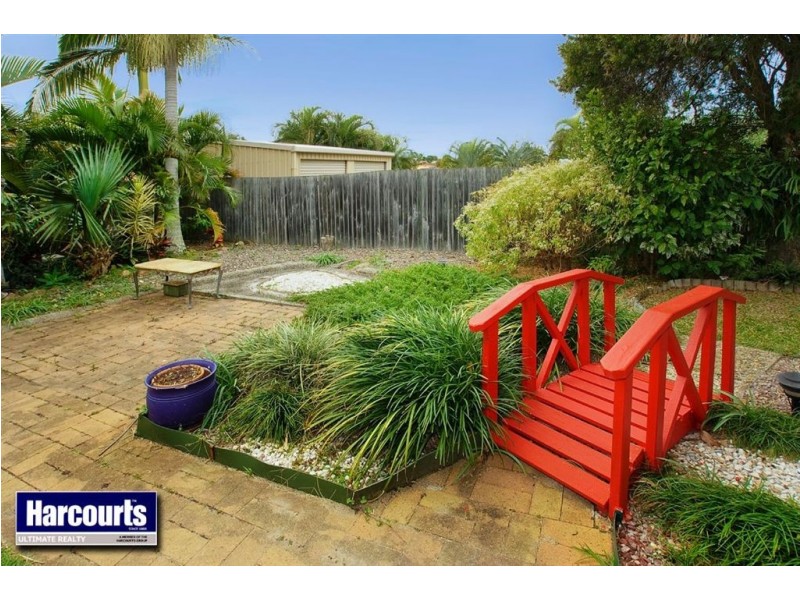 27 Magnolia Street, Margate QLD 4019