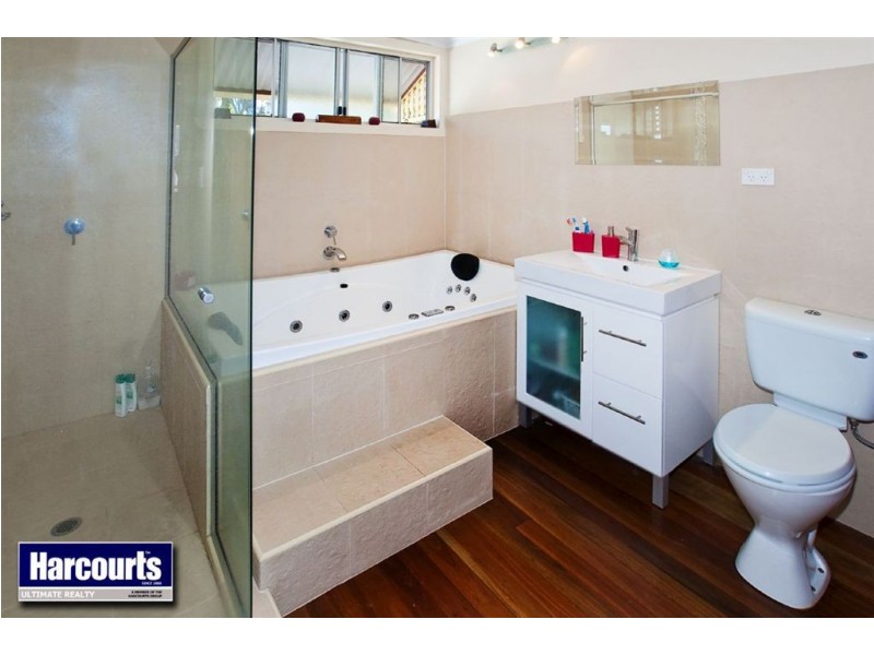 2 MacDonnell Road, Margate QLD 4019