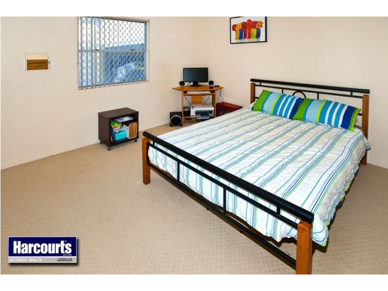 2 MacDonnell Road, Margate QLD 4019