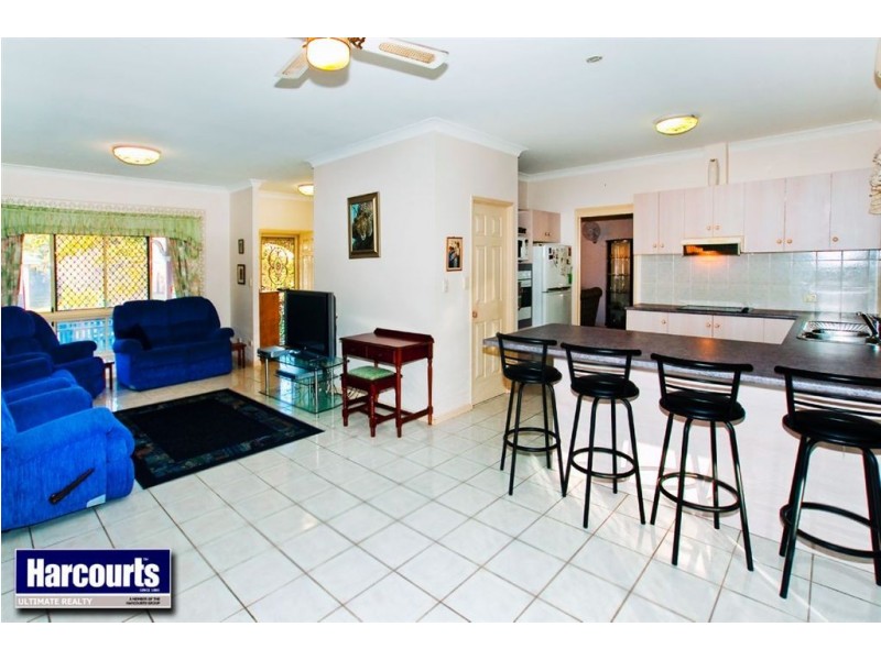 27 Oakmont Street, Rothwell QLD 4022