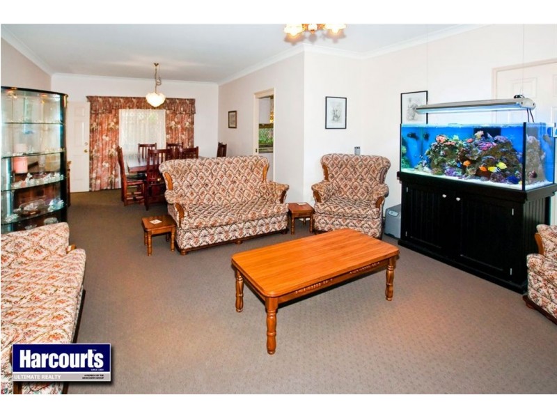 27 Oakmont Street, Rothwell QLD 4022