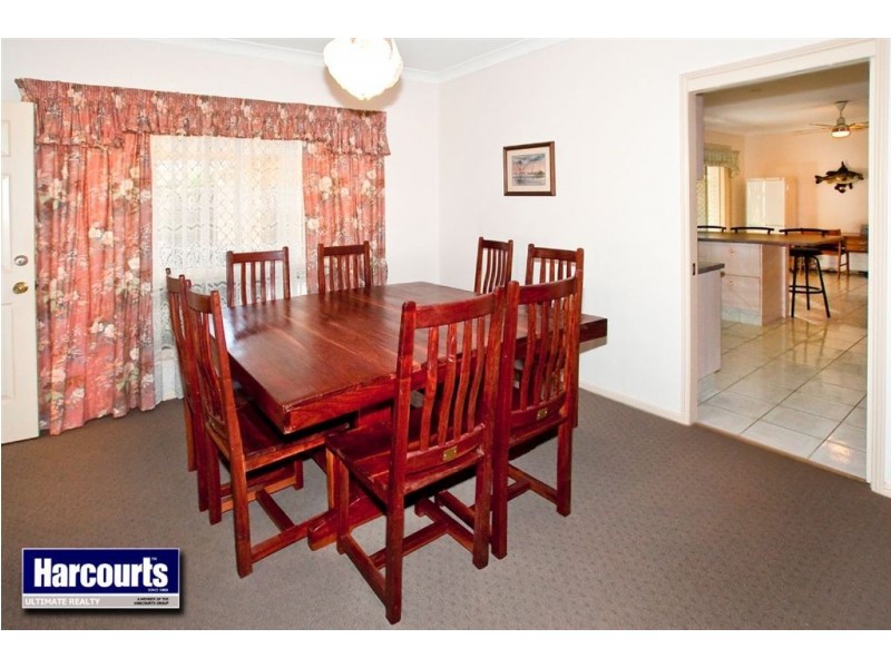 27 Oakmont Street, Rothwell QLD 4022