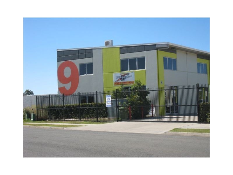 2/9-11 Redcliffe Gardens Drive, Redcliffe QLD 4020