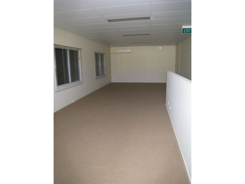 2/9-11 Redcliffe Gardens Drive, Redcliffe QLD 4020