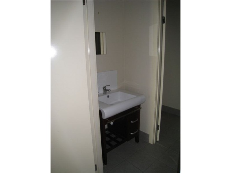 2/9-11 Redcliffe Gardens Drive, Redcliffe QLD 4020