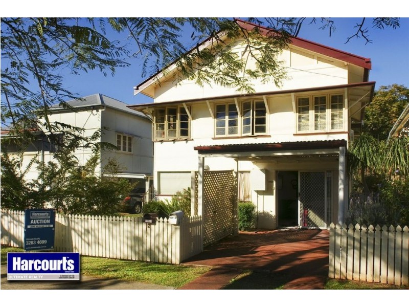 5 Eversleigh Road, Scarborough QLD 4020