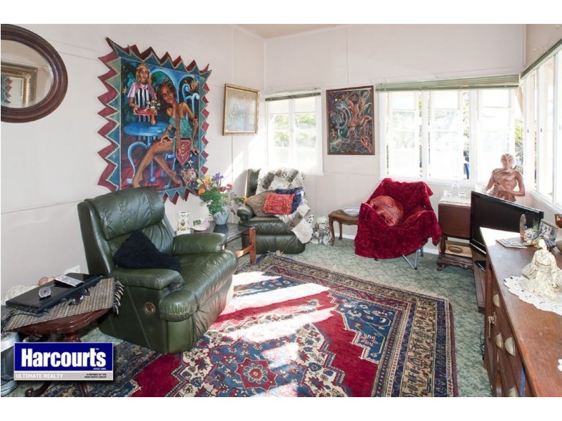 5 Eversleigh Road, Scarborough QLD 4020