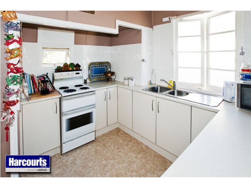 5 Eversleigh Road, Scarborough QLD 4020