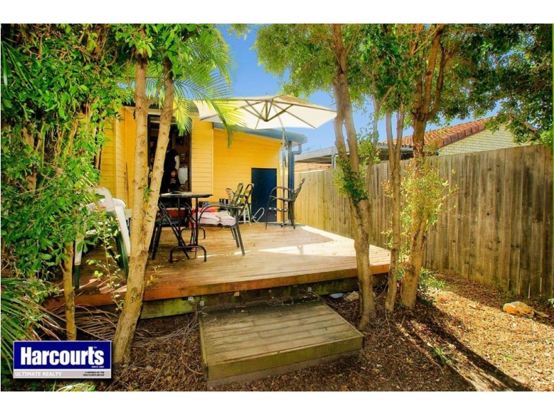 21 Pearl Street, Scarborough QLD 4020