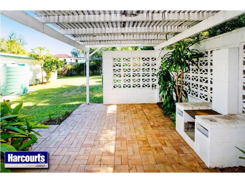 35 Percy Street, Redcliffe QLD 4020