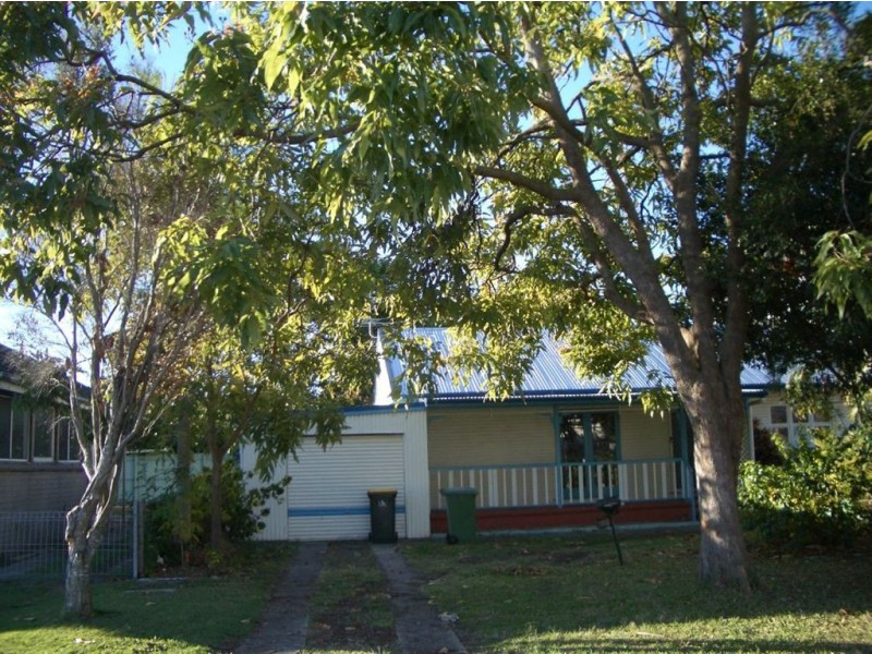 10 Ewart Street, Clontarf QLD 4019