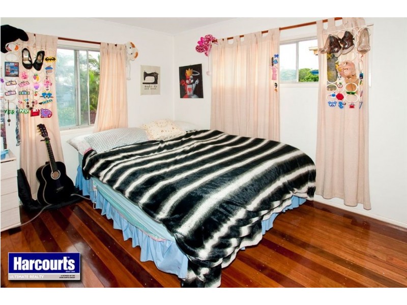 71 Longland Street, Redcliffe QLD 4020