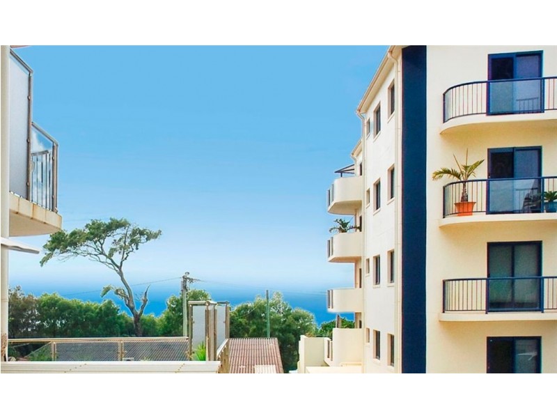 2/72 Sutton Street, Redcliffe QLD 4020