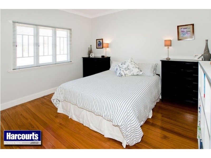 1 Margaret Street, Scarborough QLD 4020