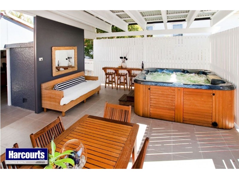 1 Margaret Street, Scarborough QLD 4020