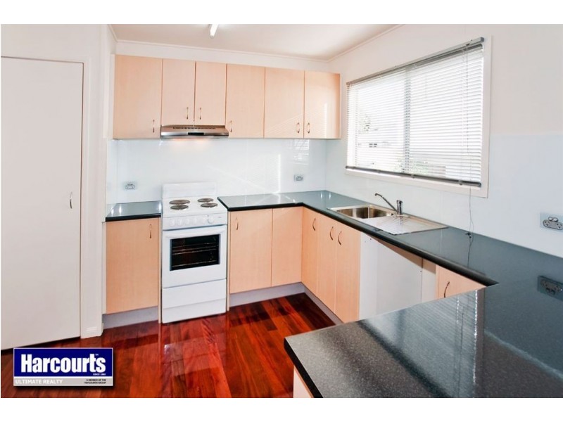 22 Windsor Place, Deception Bay QLD 4508