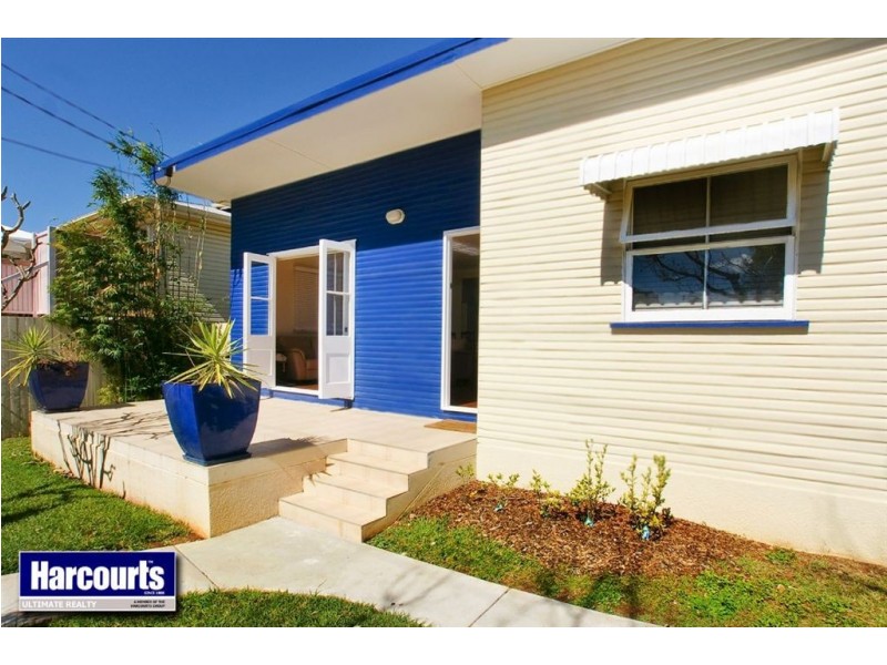 7 Anderson Street, Scarborough QLD 4020