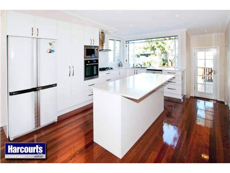 7 Anderson Street, Scarborough QLD 4020
