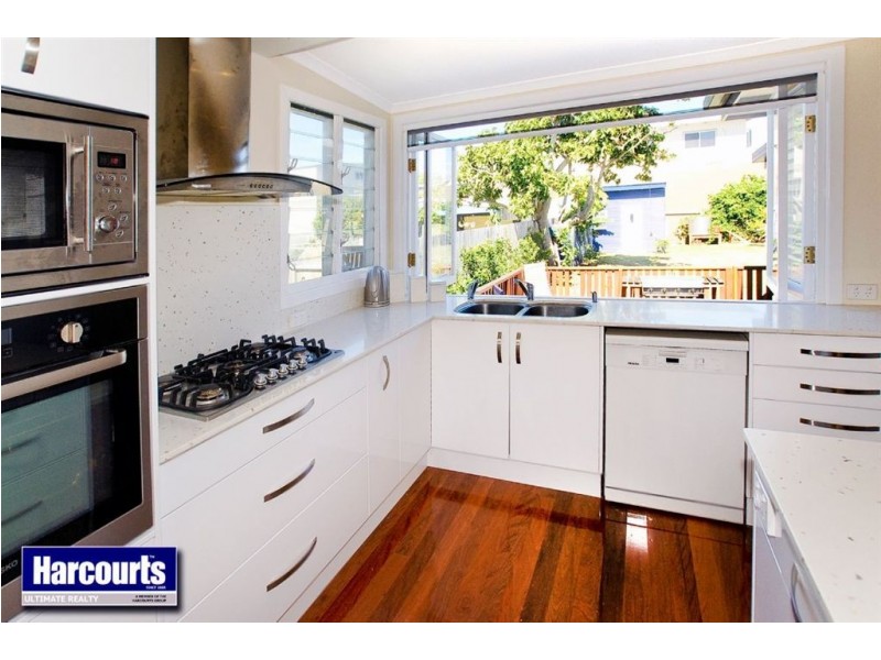 7 Anderson Street, Scarborough QLD 4020