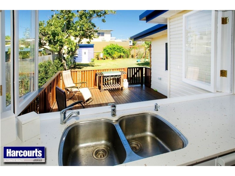 7 Anderson Street, Scarborough QLD 4020