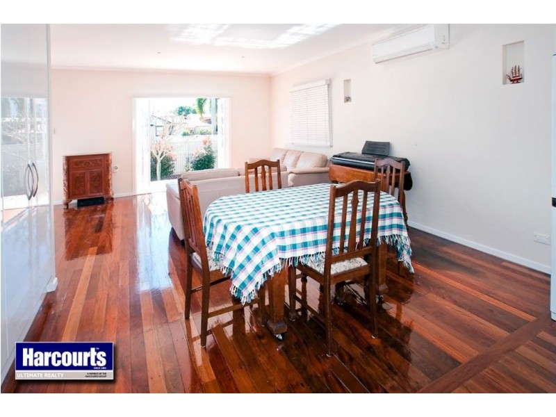 7 Anderson Street, Scarborough QLD 4020