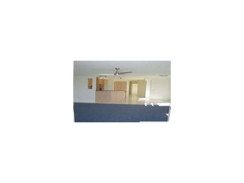 13/109 Landsborough Ave, Scarborough QLD 4020