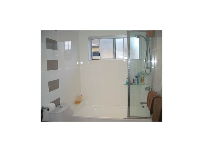 6/6 Georgina Street, Woody Point QLD 4019