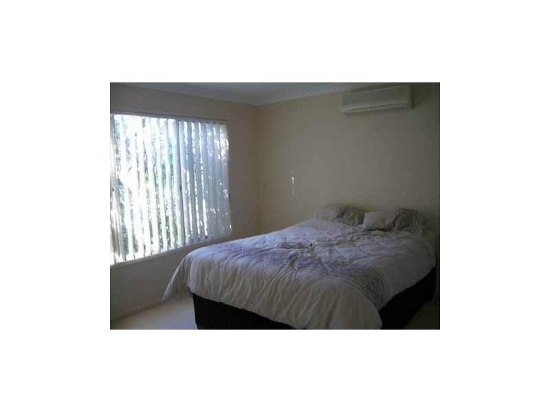 9 Nique Court, Redcliffe QLD 4020