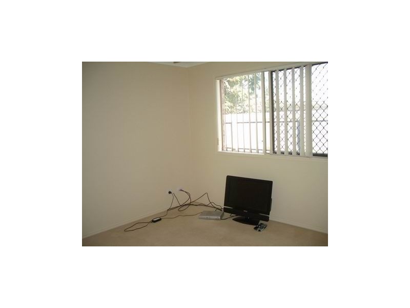 9 Nique Court, Redcliffe QLD 4020