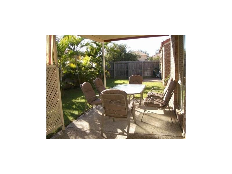 9 Nique Court, Redcliffe QLD 4020