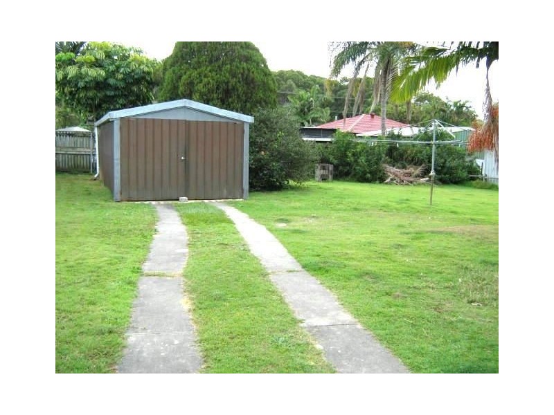 24 Highland Street, Redcliffe QLD 4020