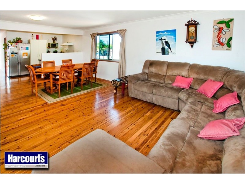 28 Pamphlett Street, Rothwell QLD 4022