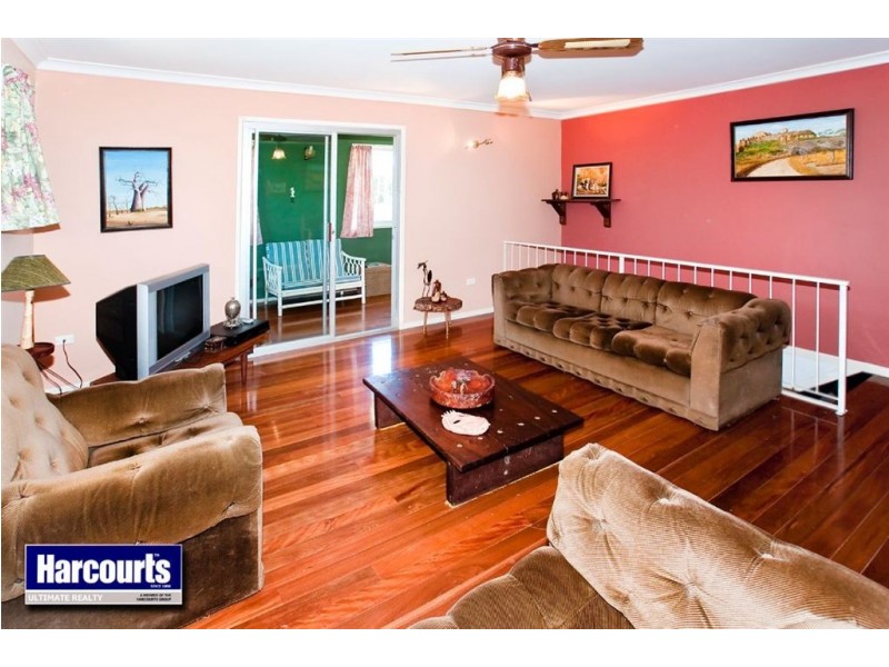 8 Binden Street, Brighton QLD 4017