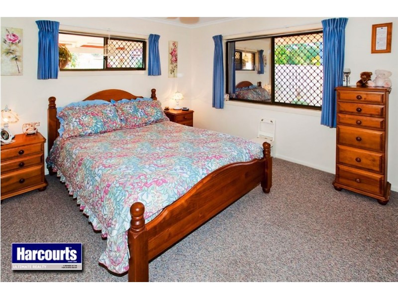 52 McCulloch Avenue, Margate QLD 4019